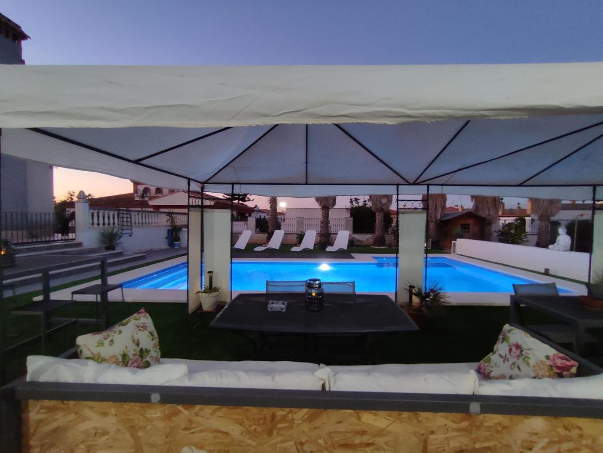 Apartamento 1, Chalet Manzano a 15 de Sevilla, a 30 del Aeropuerto de Sevilla Villanueva del Ariscal Exterior foto